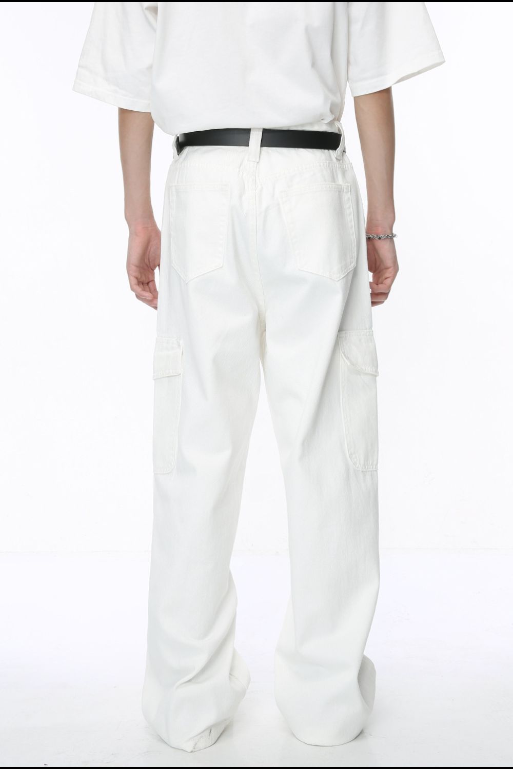 Wide Leg Jeans with Pockets