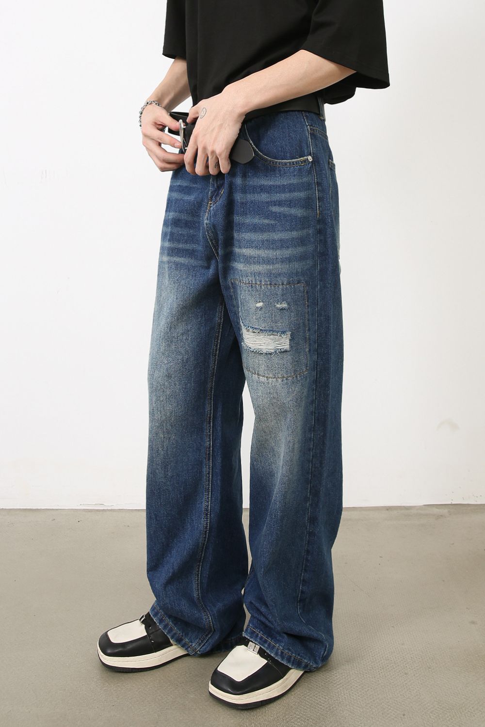 Men's Distressed Jeans with Pockets
