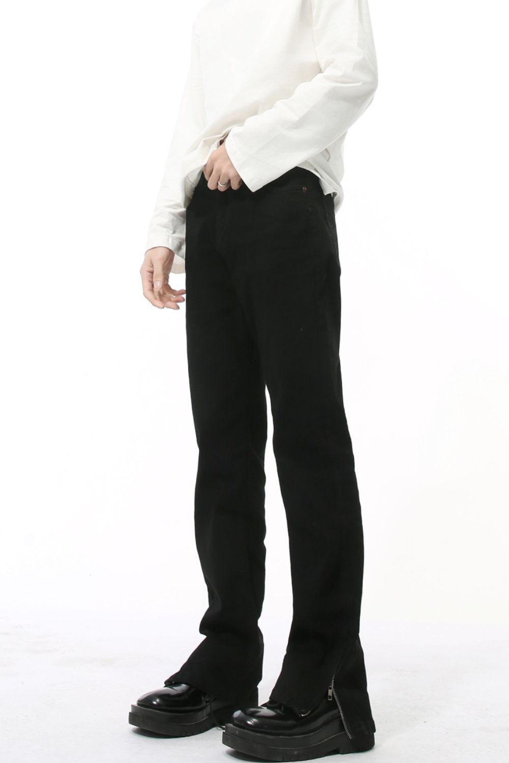 Side Zipper Slim Jeans