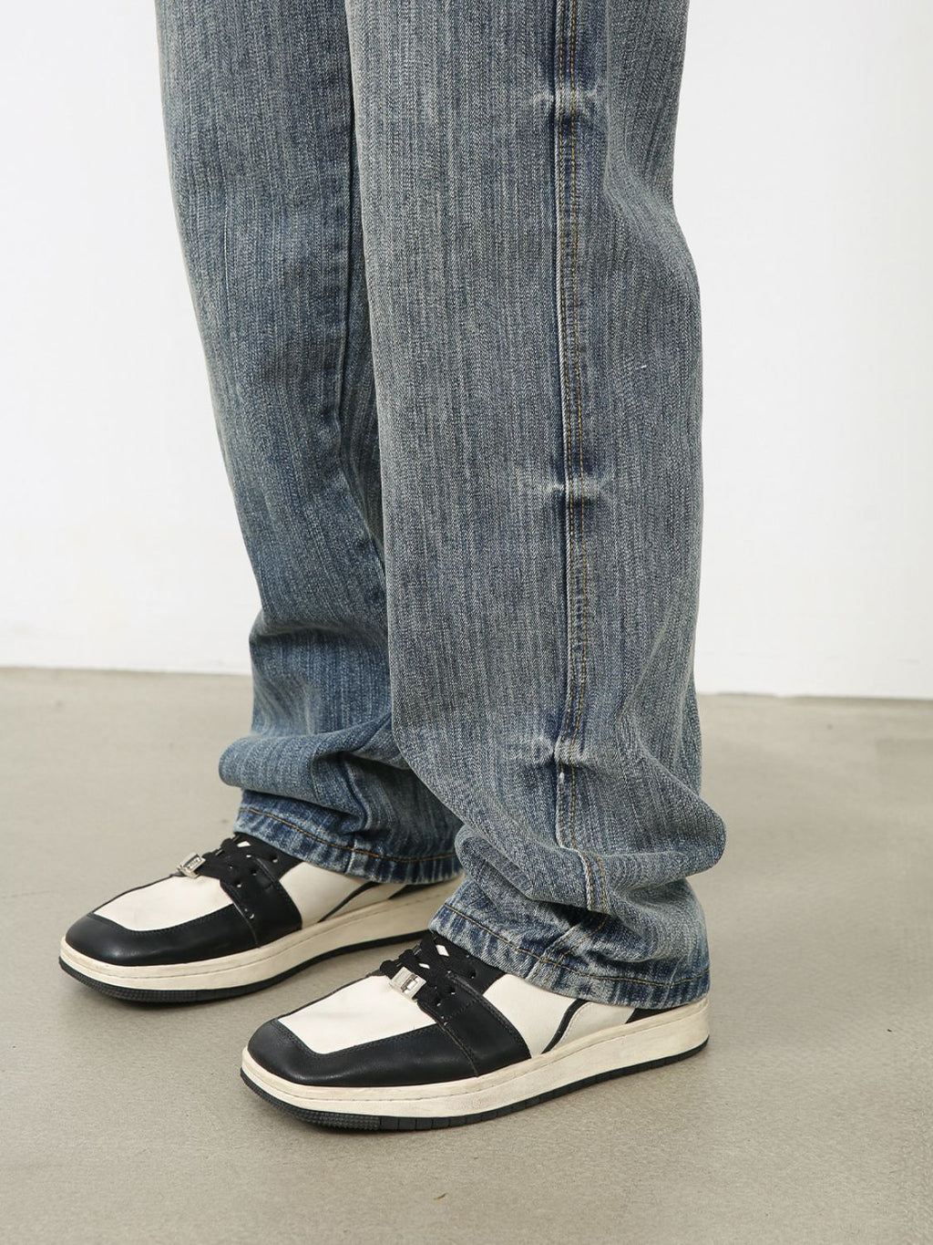 Men's Baggy Jeans with Pockets