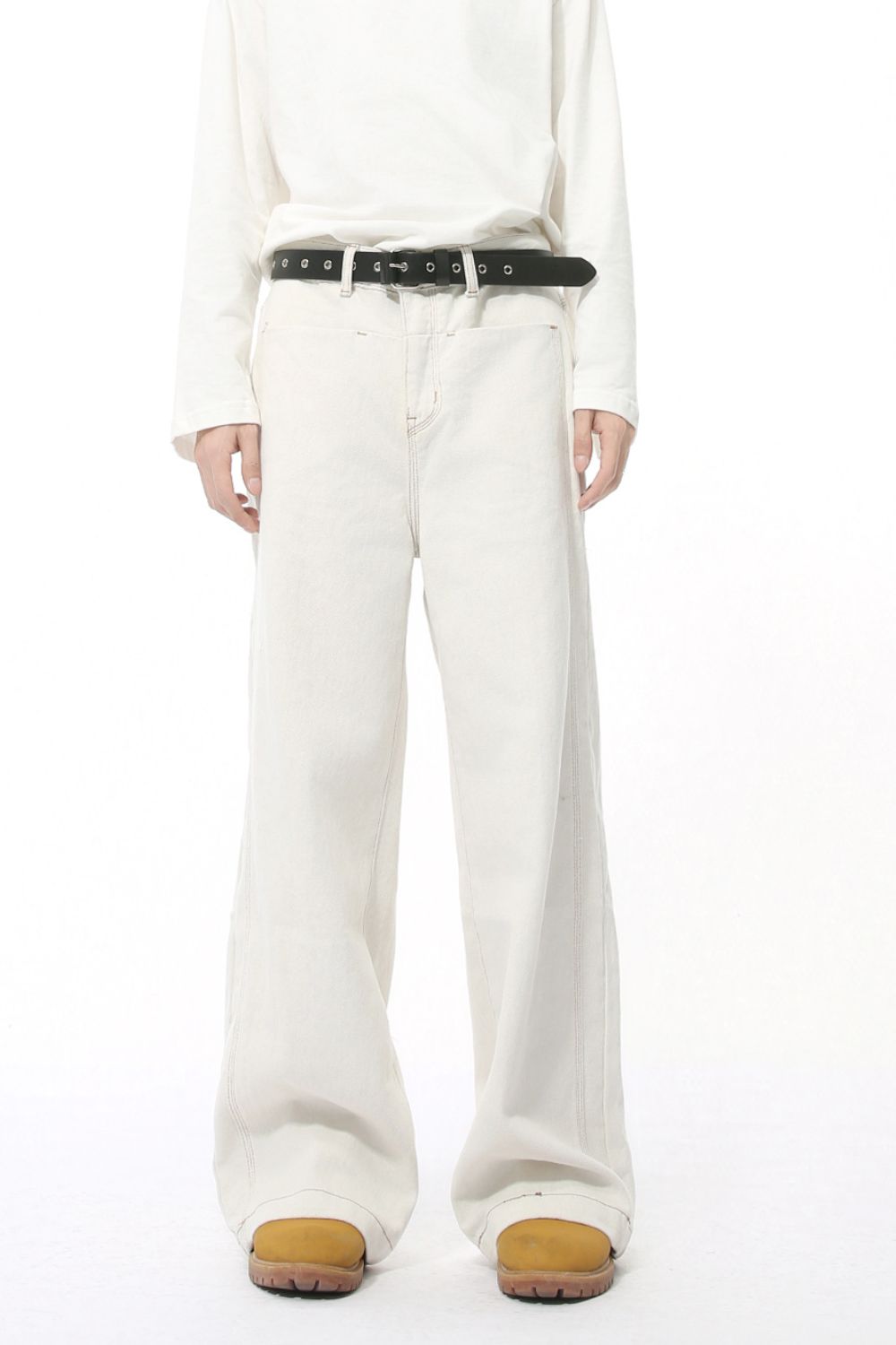 Straight Leg Jeans with Stitch Detail