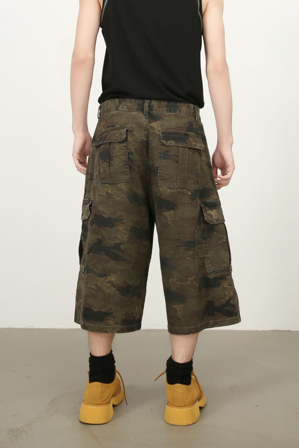 Men's Camouflage Wide Leg Cargo Jeans