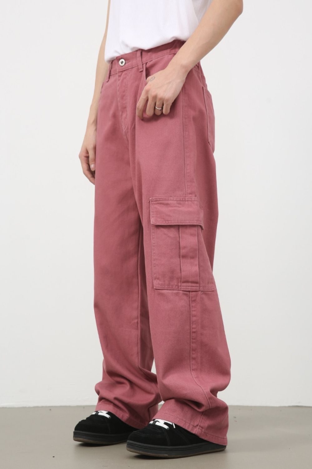 Men's Mid Rise Jeans with Cargo Pockets