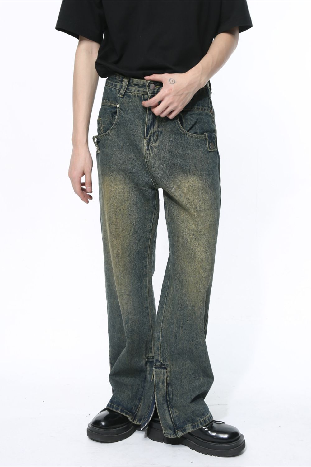 Side Slit Jeans with Pockets