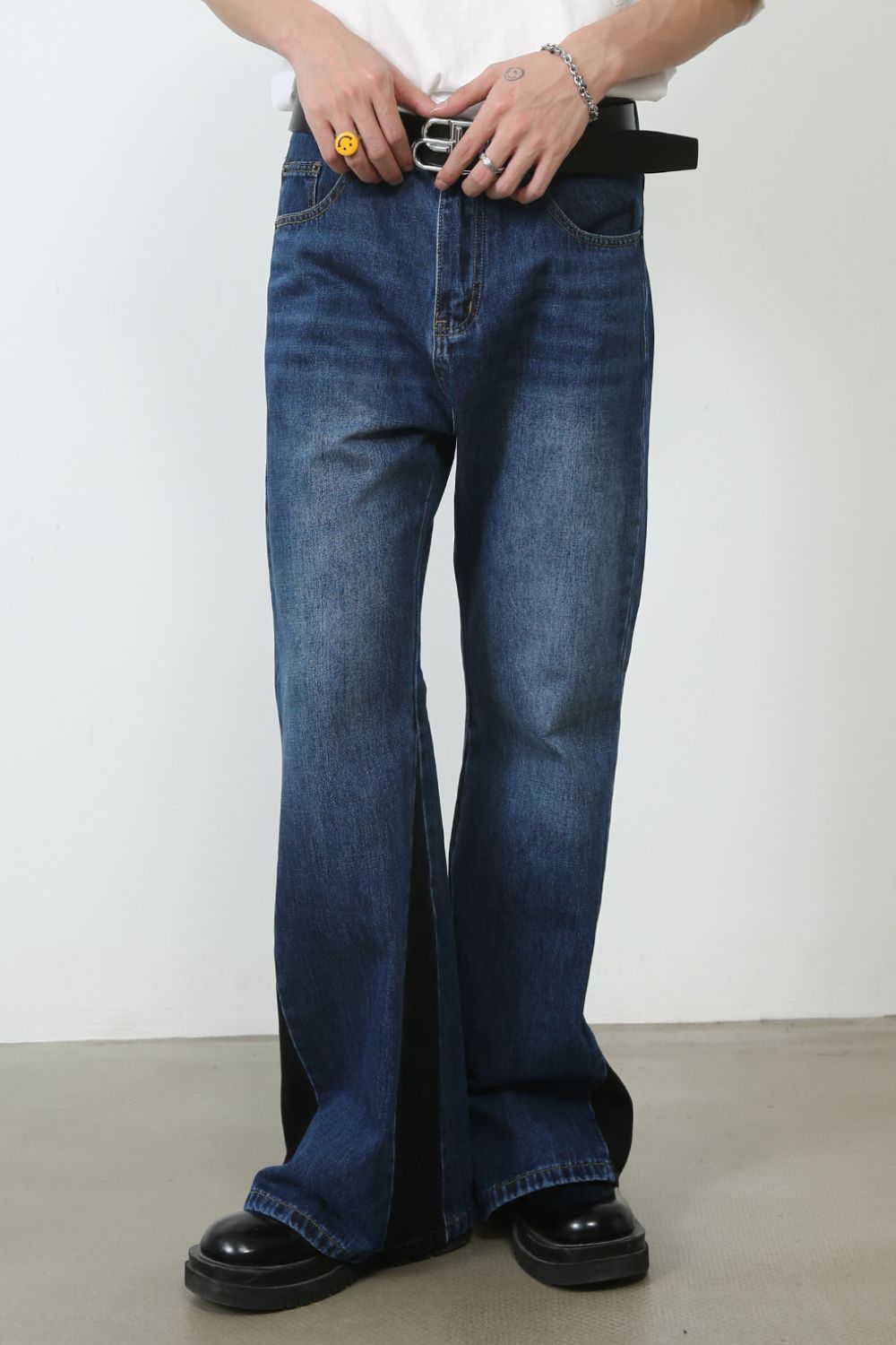 Men's Contrast Bootcut Jeans with Pockets