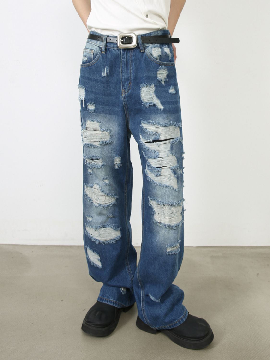 Men's Distressed Jeans with Pockets