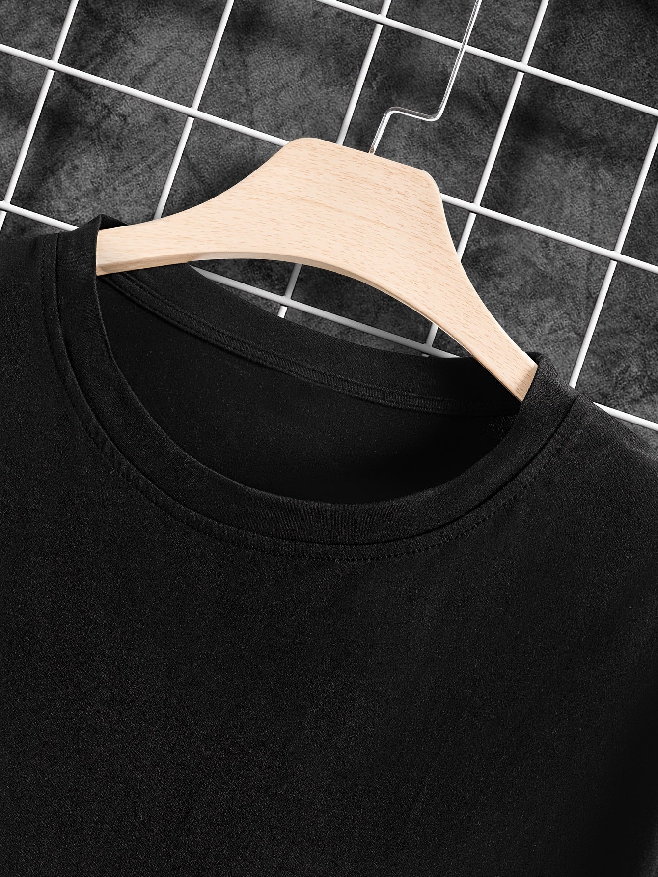 Men's Graphic T-Shirt - Retro Mountain Print, Short Sleeves, Summer Fit