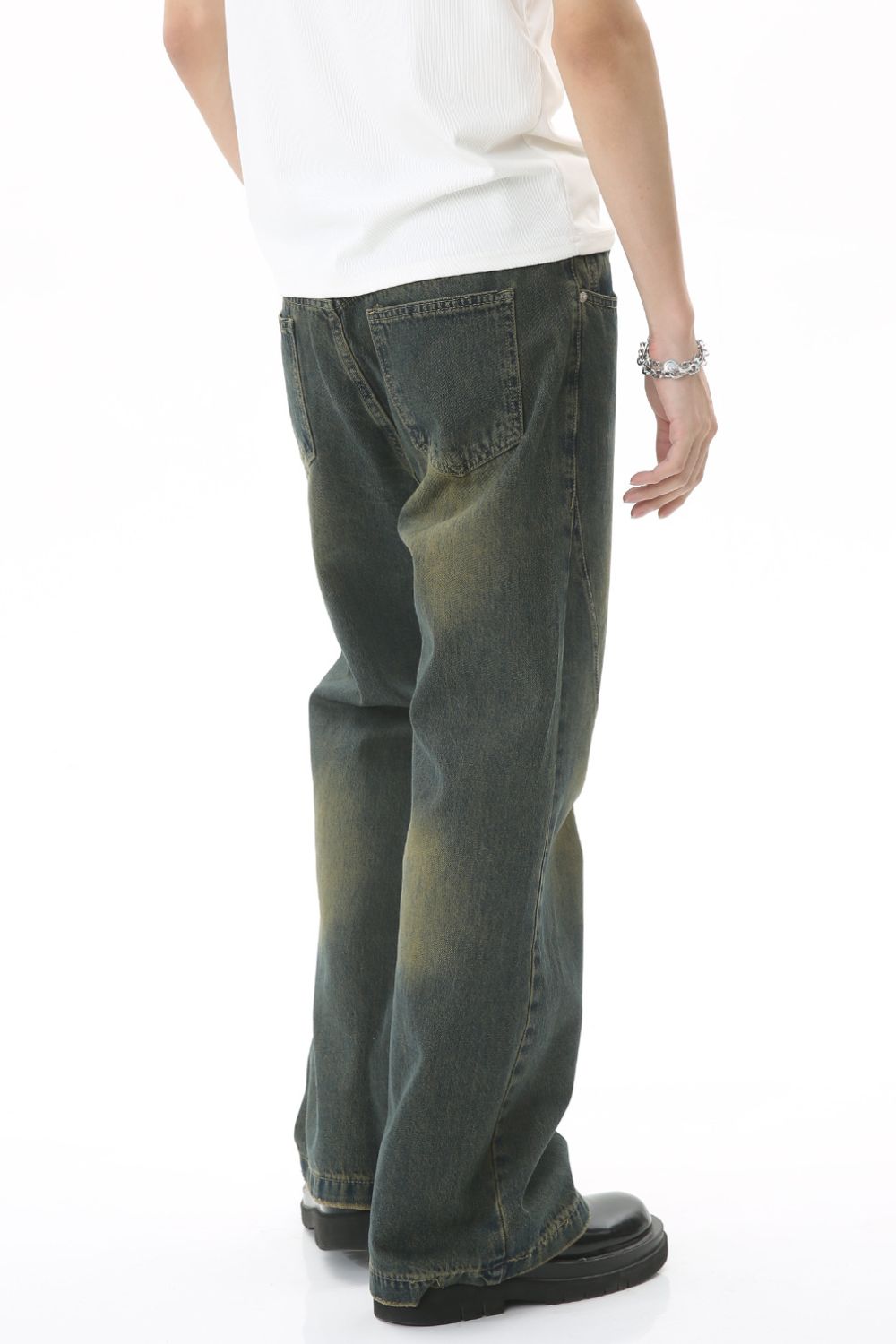 Decorative Seam Jeans with Pockets