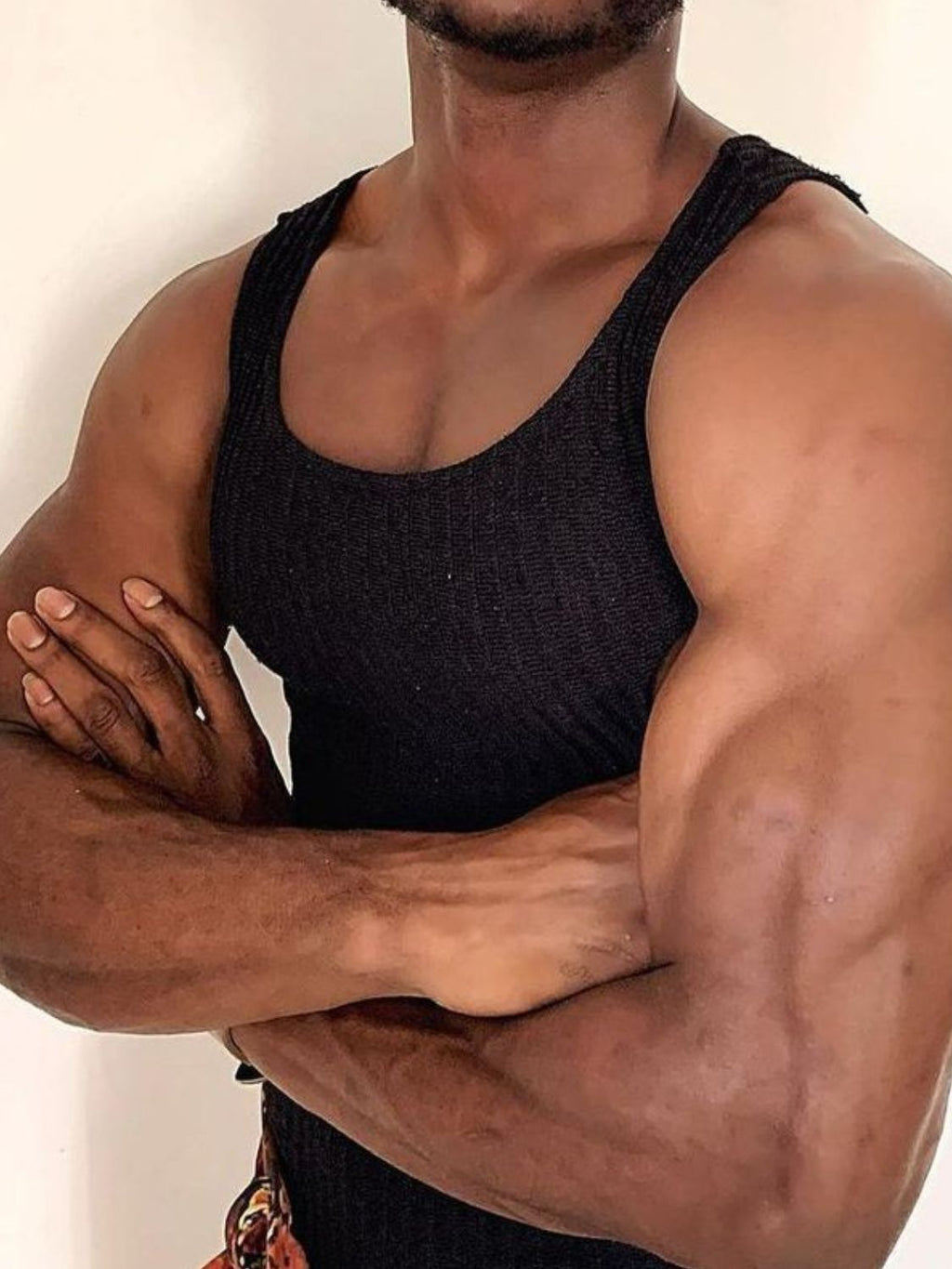 Men's Side Cutout Round Neck Tank