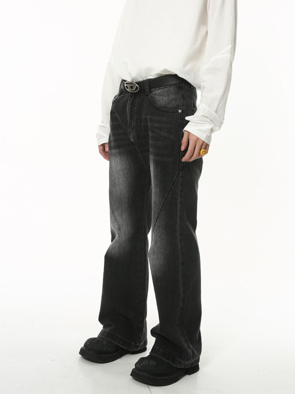 Men's Mid Rise Jeans with Pockets
