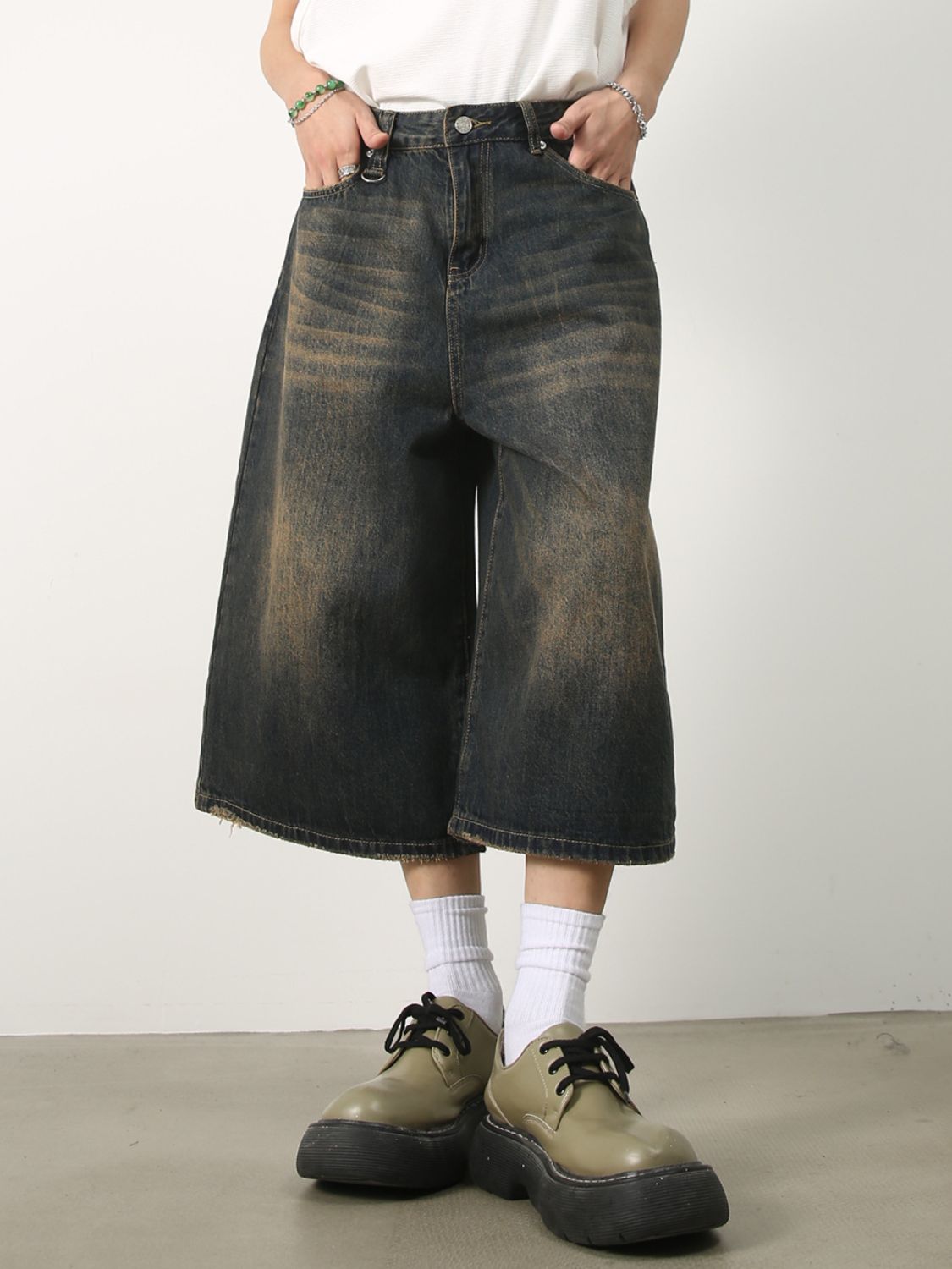 Men's Wide Leg Denim Shorts