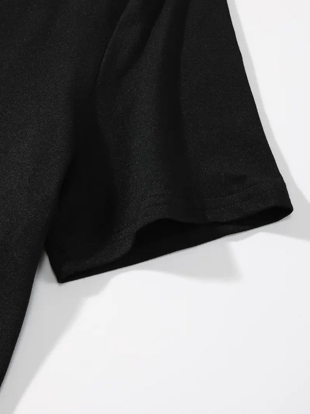 Women's Graphic T-Shirt with Cute Bee Print â€?Stylish and Comfy