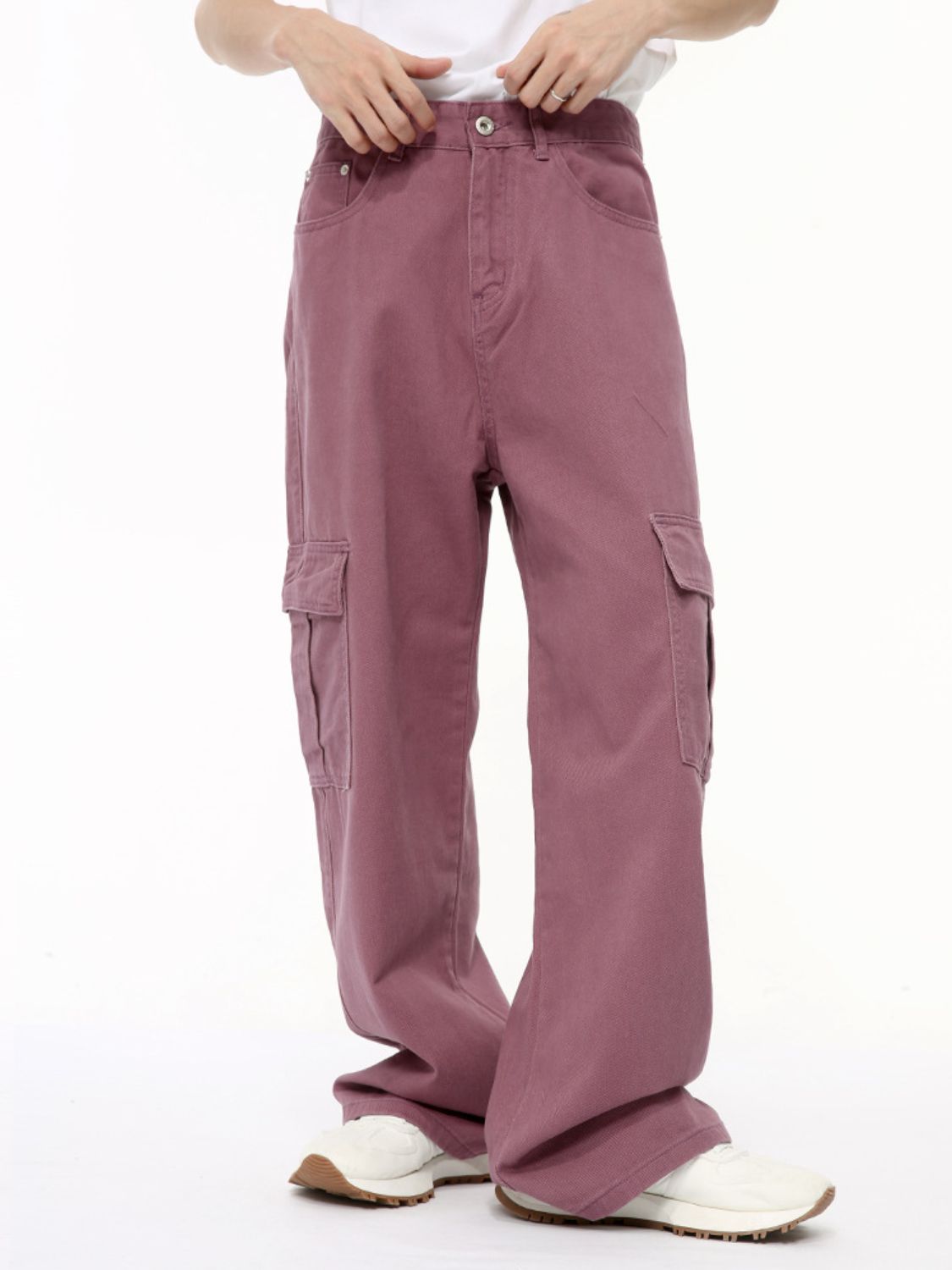 Wide Leg Cargo Jeans