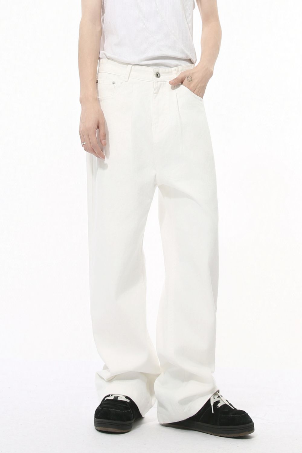 Mid Rise Men's Jeans with Pockets