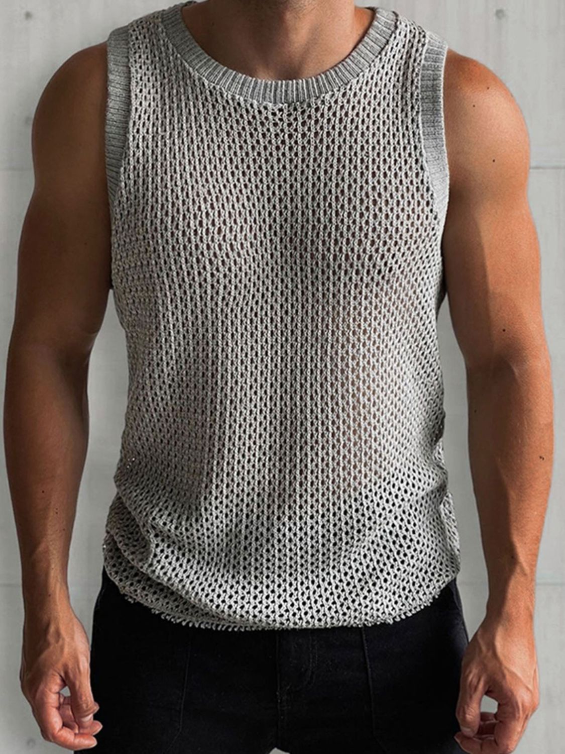 Men's Round Neck Hollow Out Sleeveless Knit Top