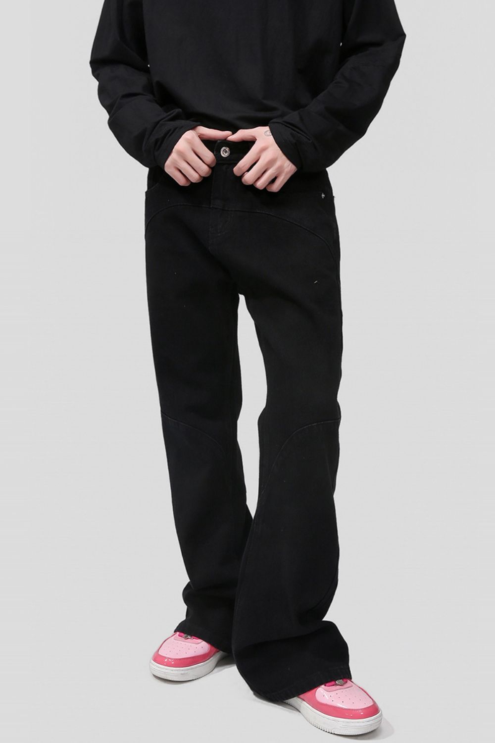 Mid Rise Jeans with Pockets