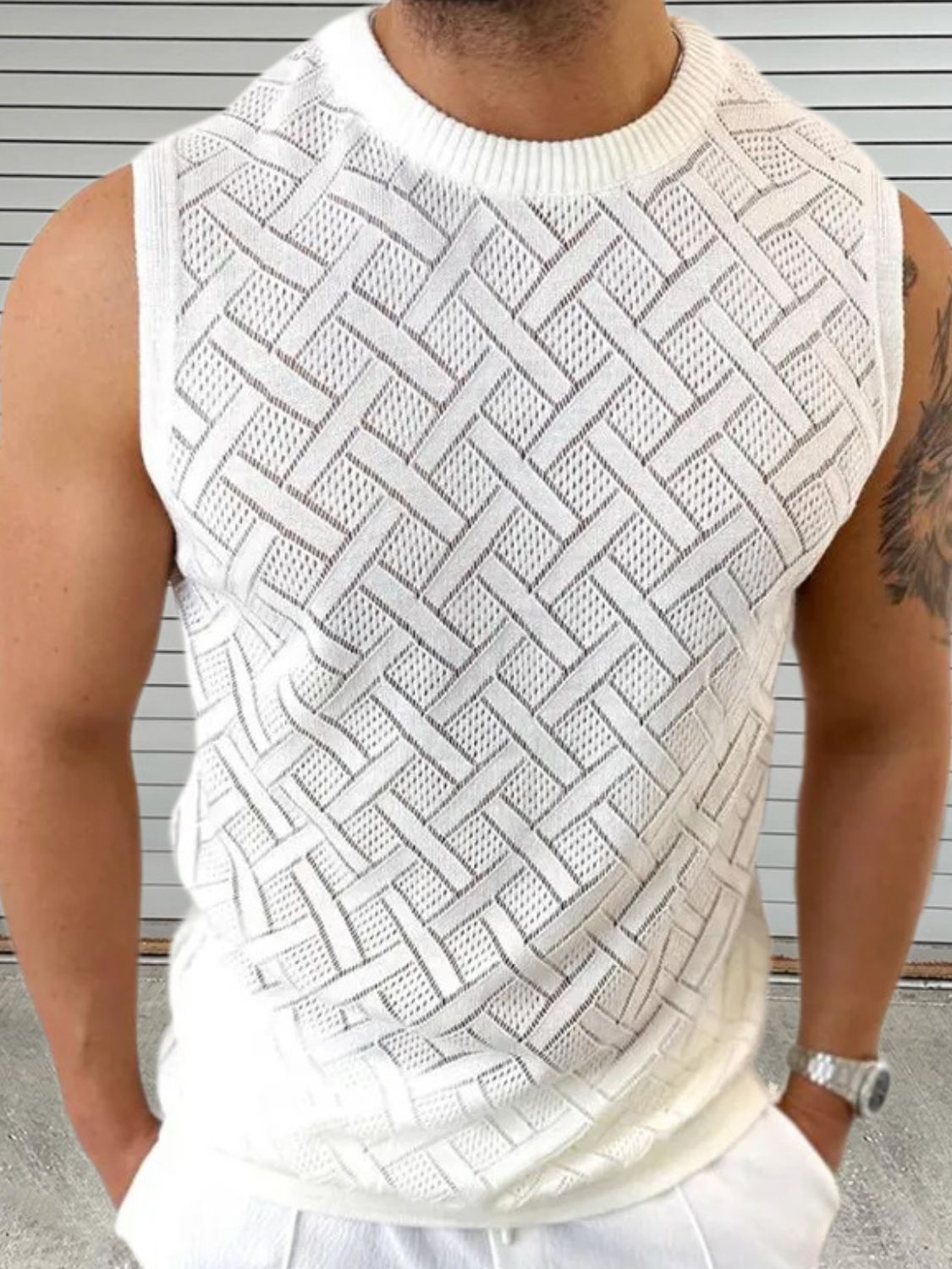 Men's Round Neck Sleeveless Eyelet Knit Top