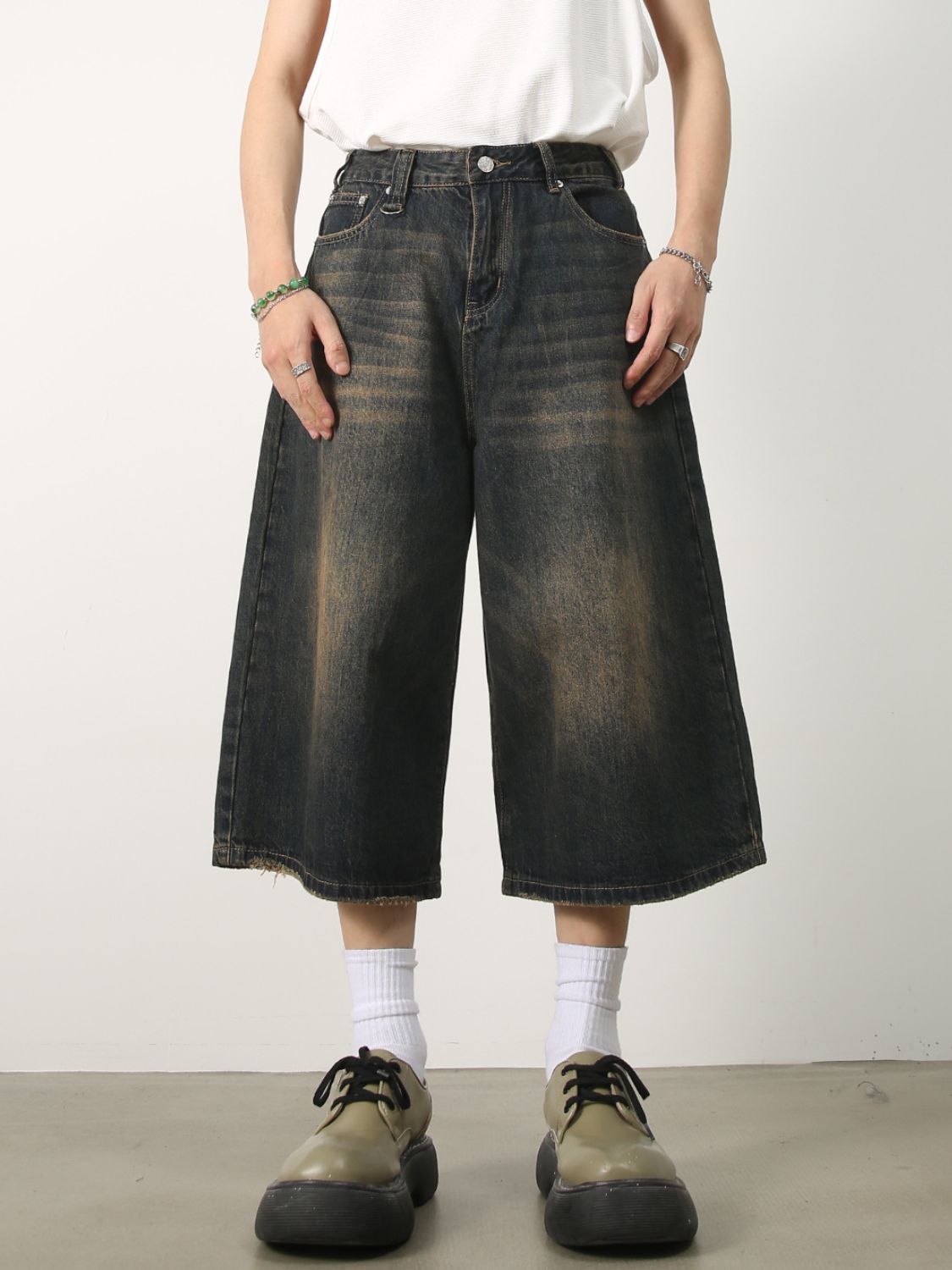 Men's Wide Leg Denim Shorts