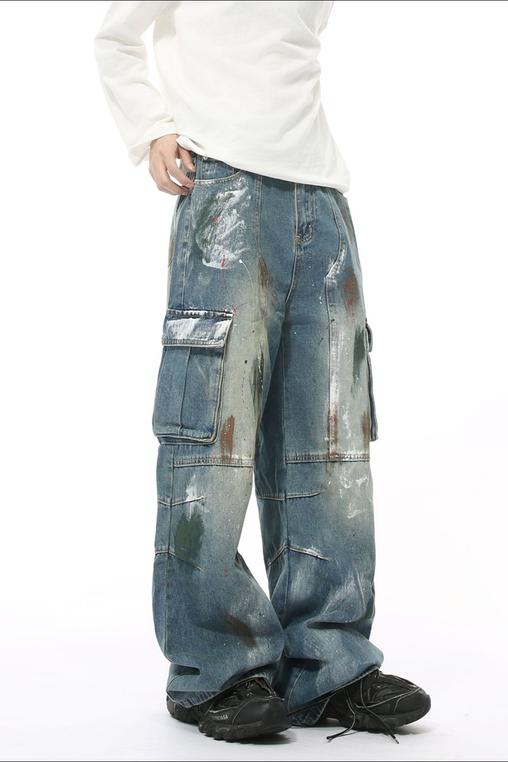 Waste Soil Style Jeans with Cargo Pockets