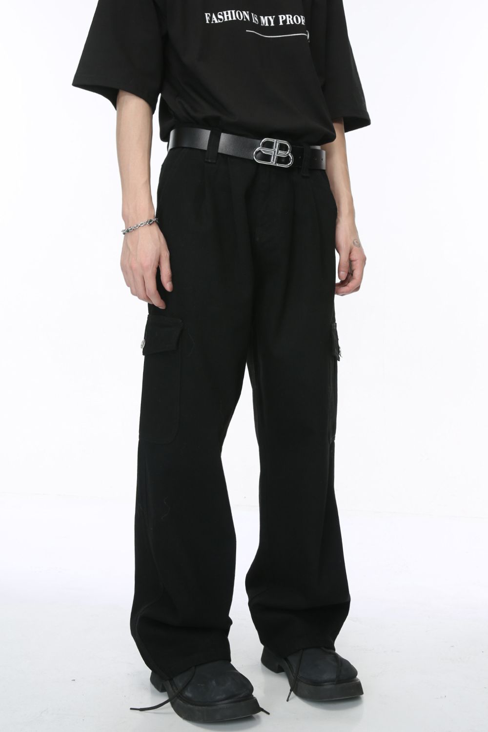 Wide Leg Jeans with Pockets