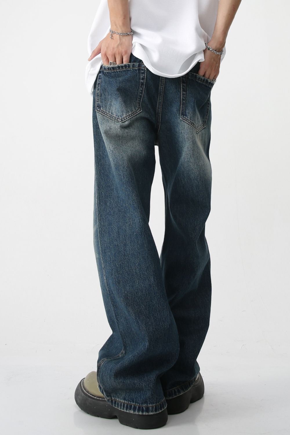 Bootcut Jeans with Pockets